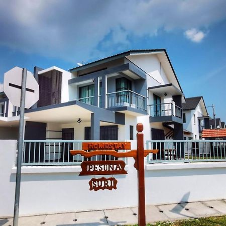 Pesona Suri Homestay Batu Pahat Eksteriør bilde
